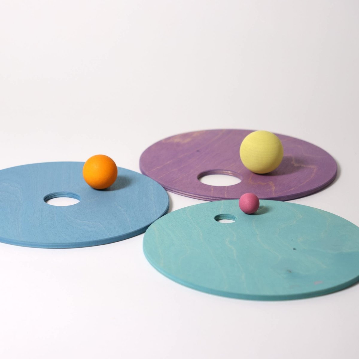 Set Bloques de Movimiento Original Rainbow Pastel Stapelstein + Discos y Bolas de Madera Grimm’s - Imagen 6